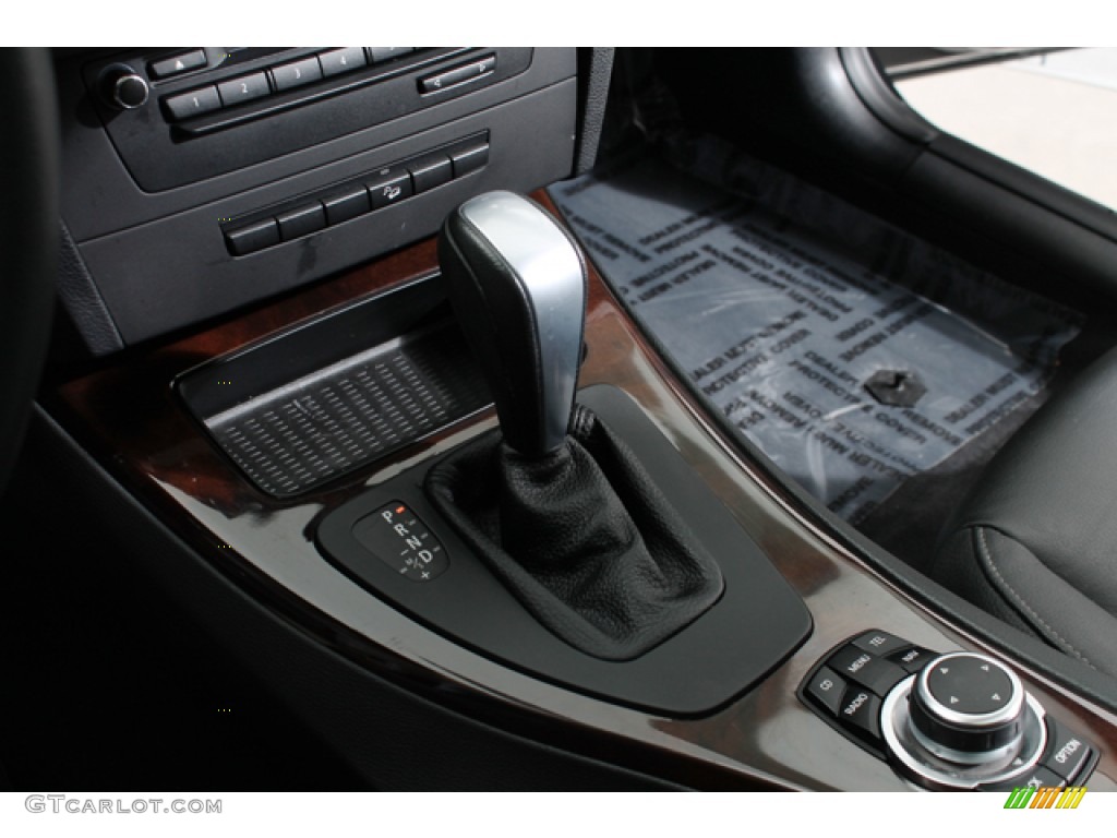 2011 3 Series 328i xDrive Sports Wagon - Jet Black / Black photo #12