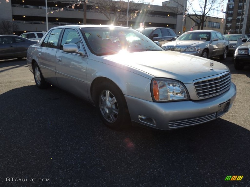 2003 DeVille Sedan - Sterling Silver / Dark Gray photo #4