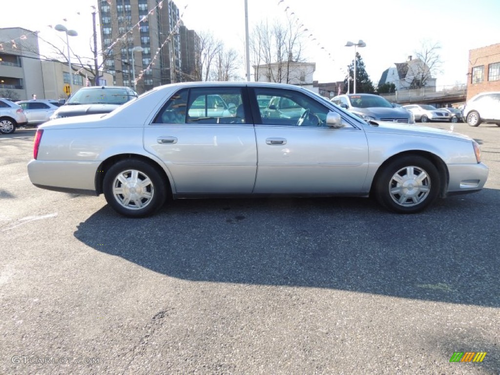 2003 DeVille Sedan - Sterling Silver / Dark Gray photo #5