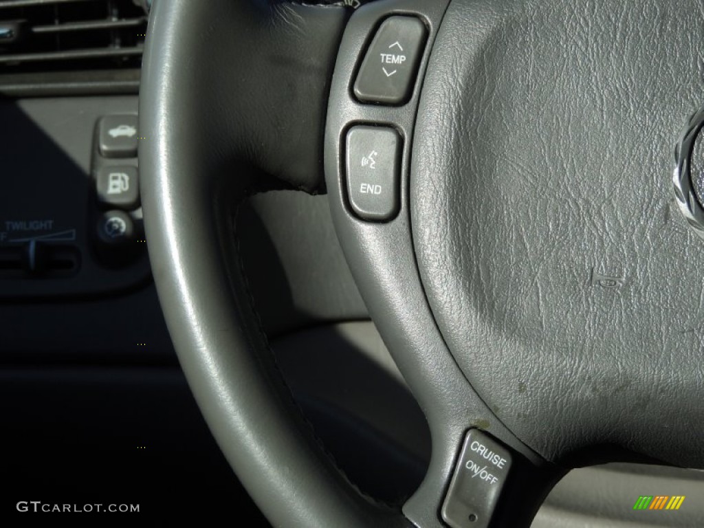 2003 DeVille Sedan - Sterling Silver / Dark Gray photo #20