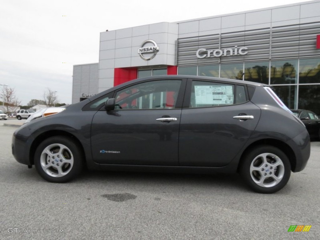 2013 LEAF SV - Metallic Slate / Black photo #2