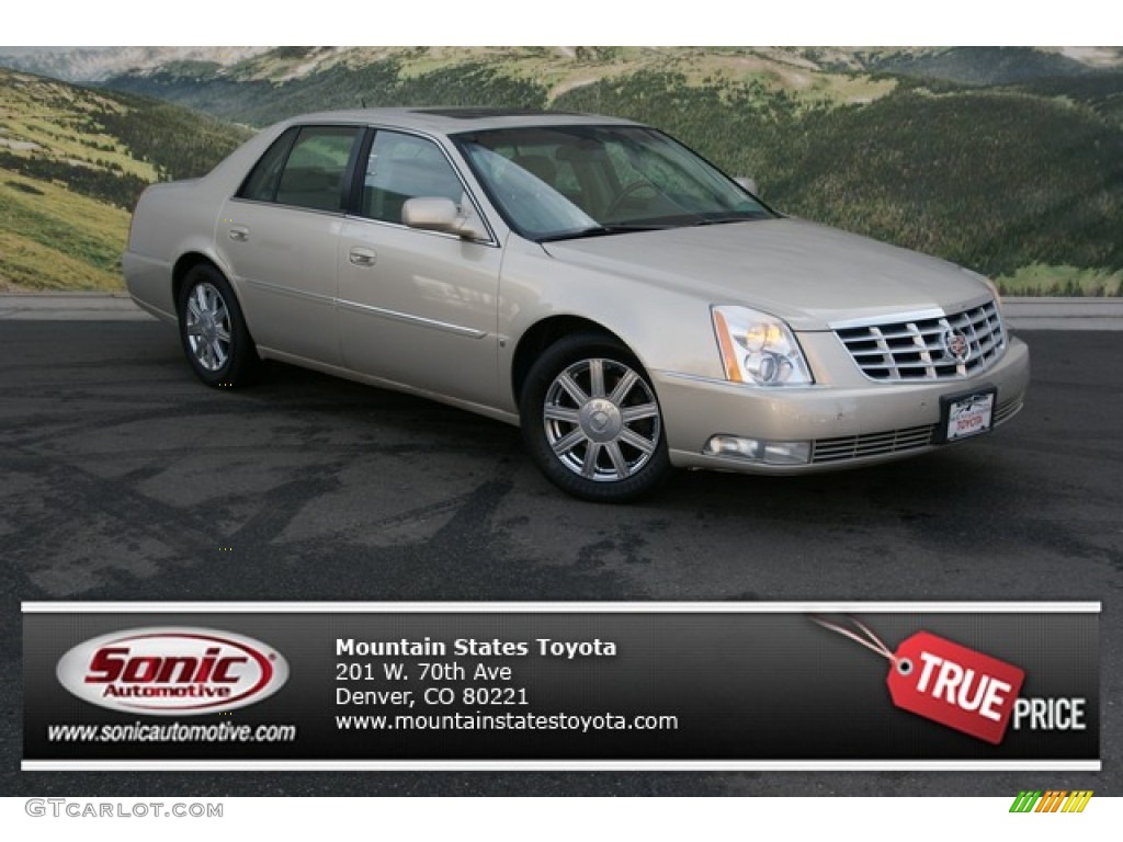 2007 DTS Sedan - Gold Mist / Shale photo #1