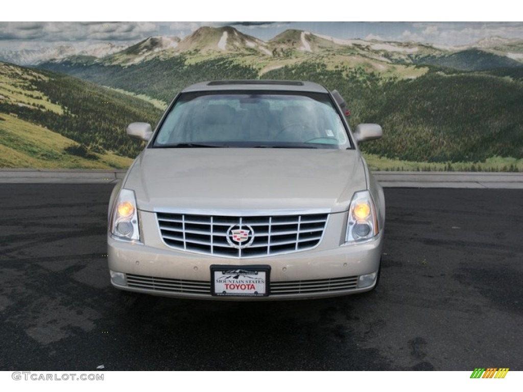 2007 DTS Sedan - Gold Mist / Shale photo #7