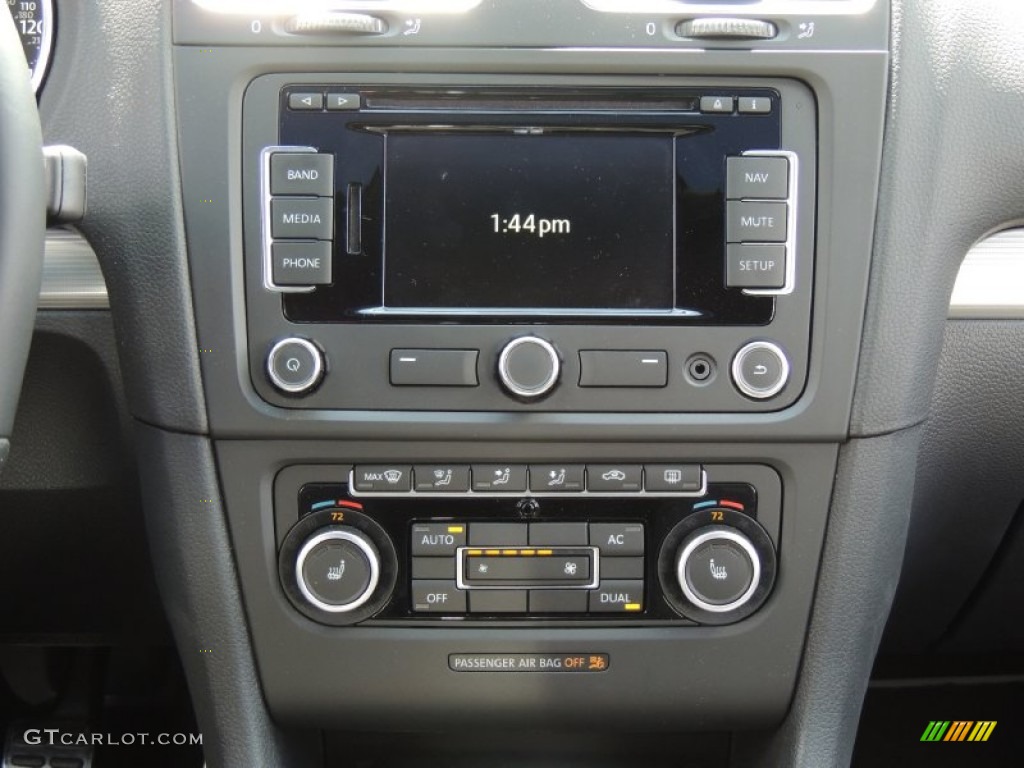 2012 Volkswagen Golf R 4 Door 4Motion Controls Photo #79294514