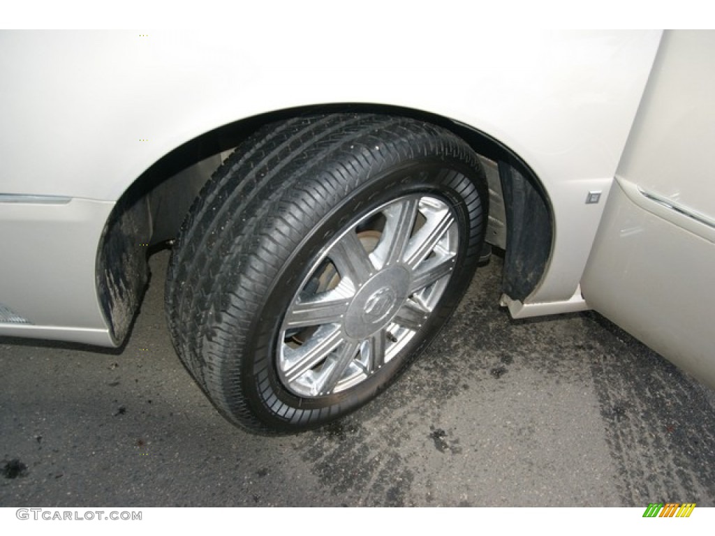 2007 DTS Sedan - Gold Mist / Shale photo #26