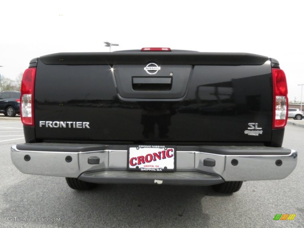 2013 Frontier SL Crew Cab - Super Black / Steel photo #4