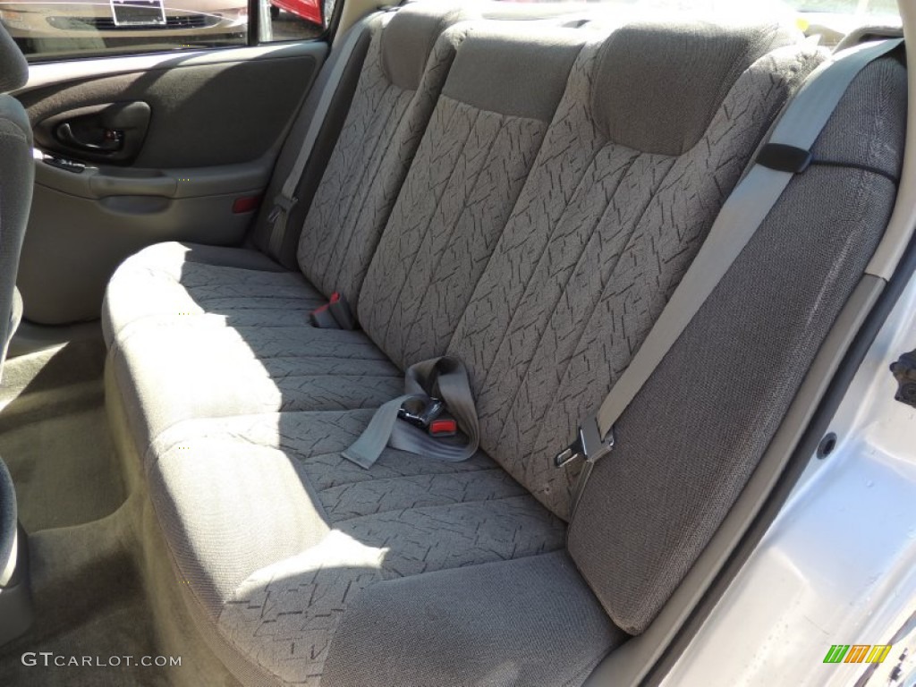 2002 Chevrolet Malibu LS Sedan Rear Seat Photo #79298582