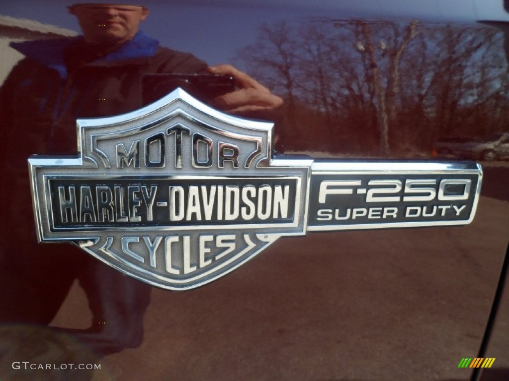 2006 F250 Super Duty Harley Davidson Crew Cab 4x4 - Dark Toreador Red Metallic / Black photo #11