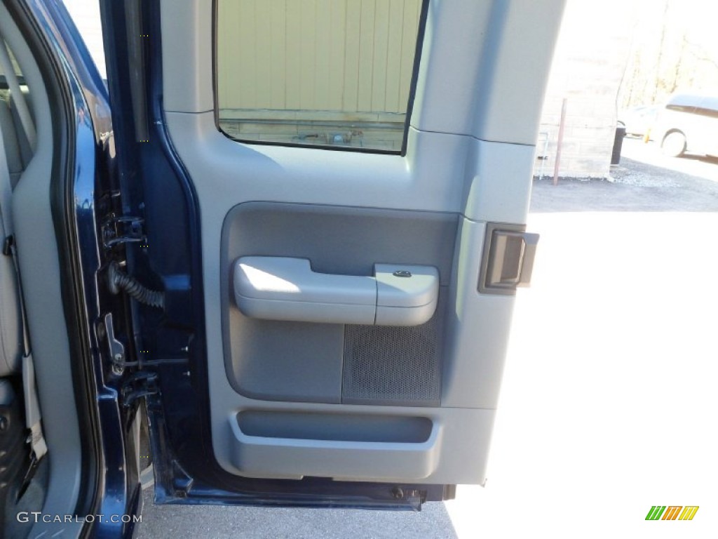 2004 F150 XLT SuperCab 4x4 - True Blue Metallic / Medium/Dark Flint photo #21