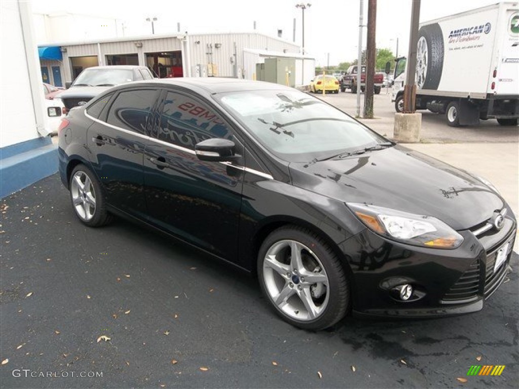 Tuxedo Black 2013 Ford Focus Titanium Sedan Exterior Photo #79299901