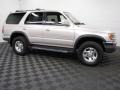 Beige Pearl Metallic - 4Runner SR5 4x4 Photo No. 3