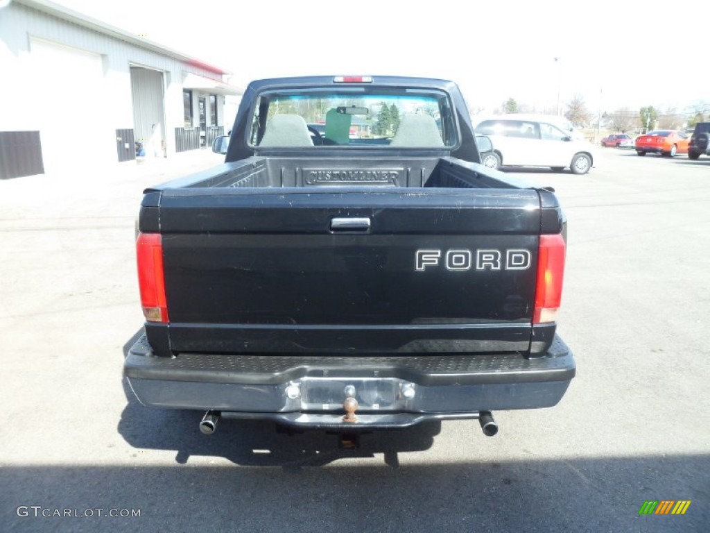 1995 F150 XLT Regular Cab 4x4 - Black / Gray photo #4