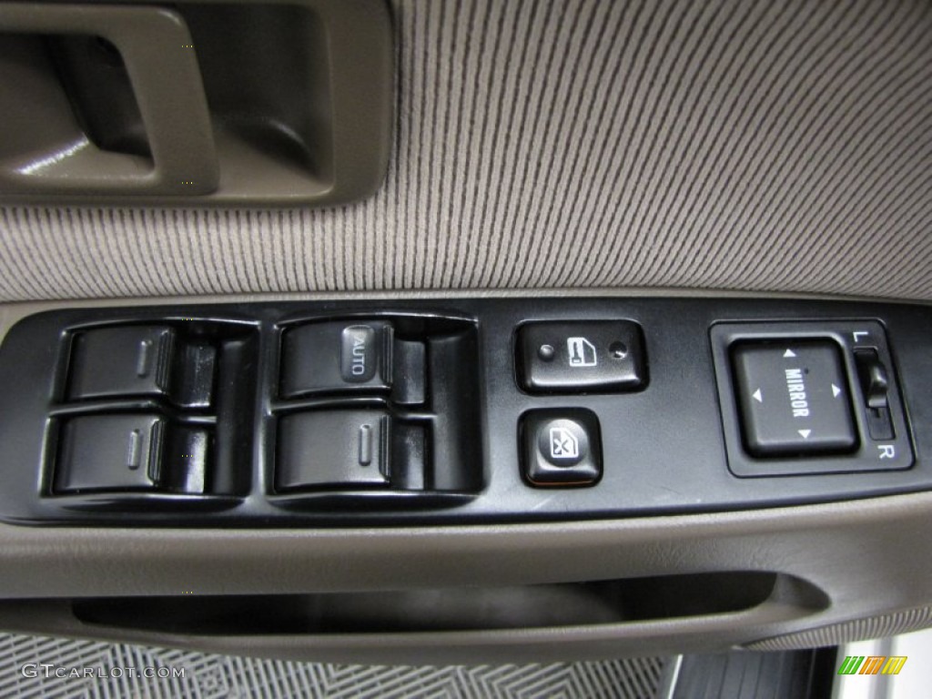 1997 4Runner SR5 4x4 - Beige Pearl Metallic / Gray photo #12