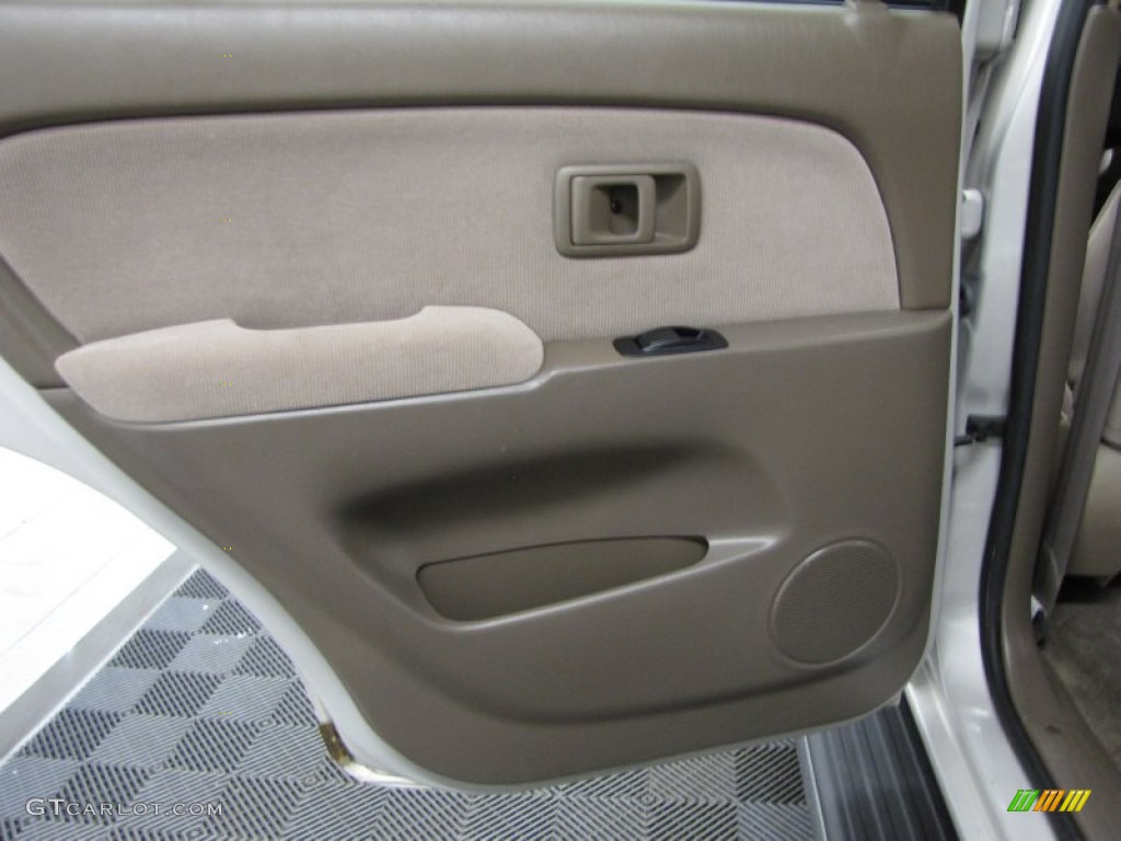 1997 4Runner SR5 4x4 - Beige Pearl Metallic / Gray photo #13