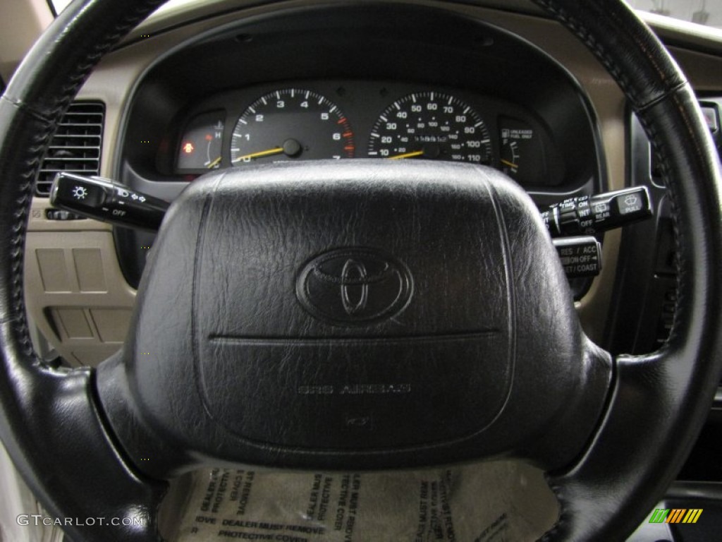 1997 4Runner SR5 4x4 - Beige Pearl Metallic / Gray photo #16