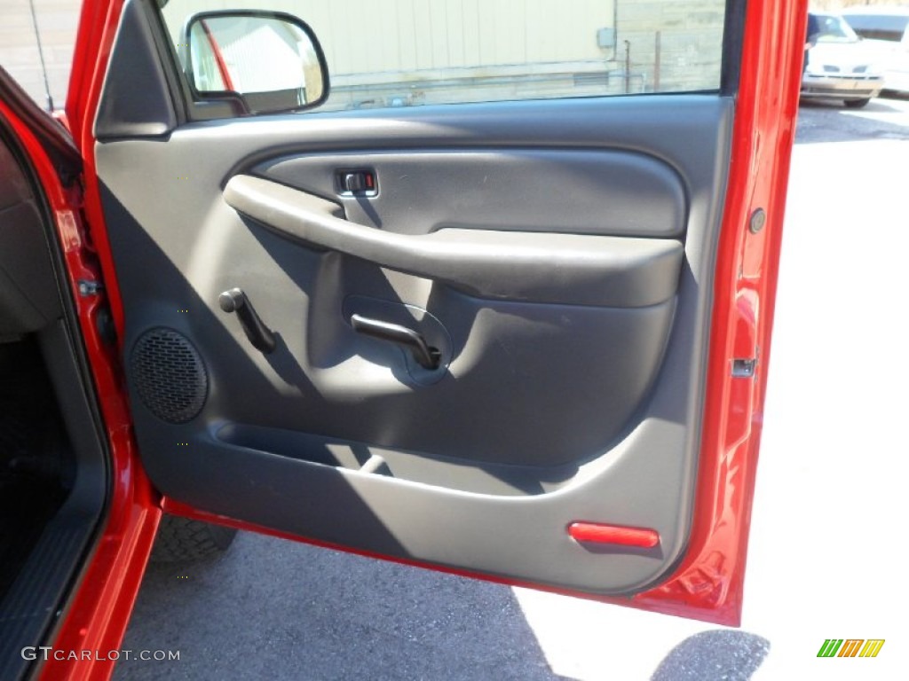 2005 Silverado 1500 LS Regular Cab 4x4 - Victory Red / Dark Charcoal photo #13