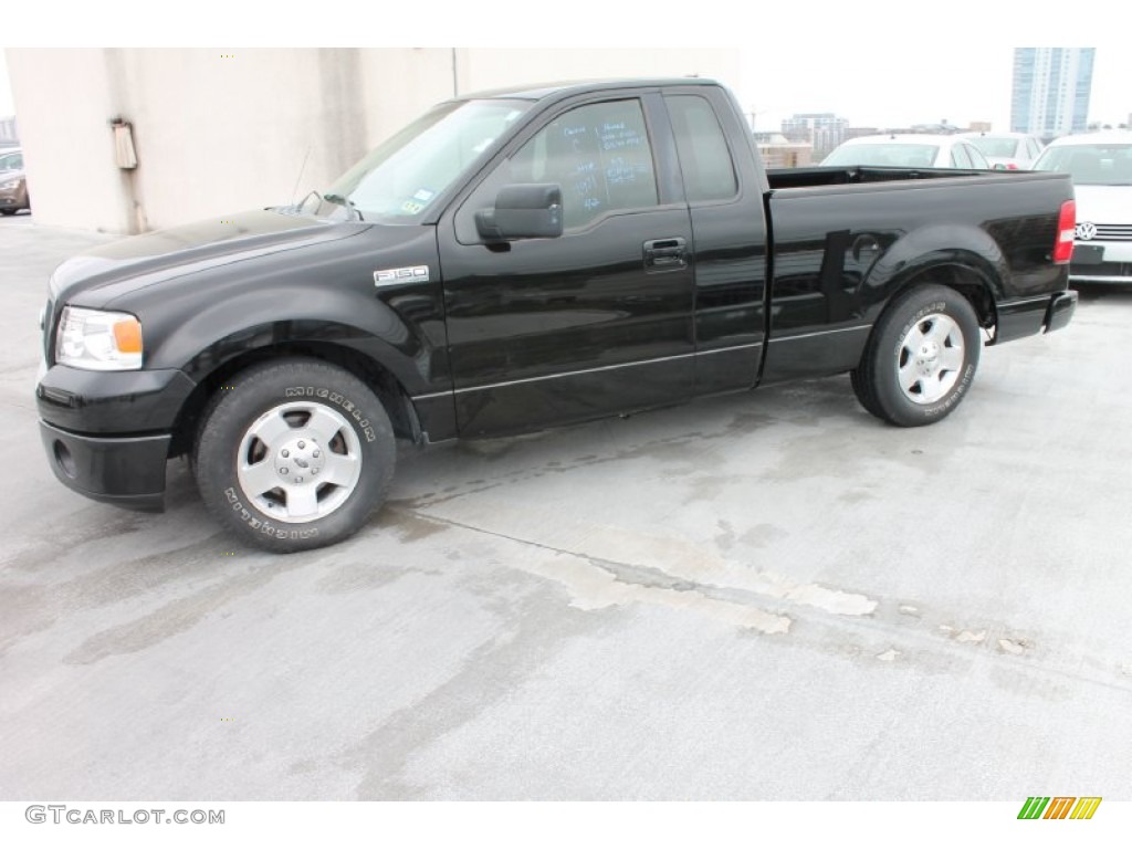 2006 F150 XL Regular Cab - Black / Medium Flint photo #5