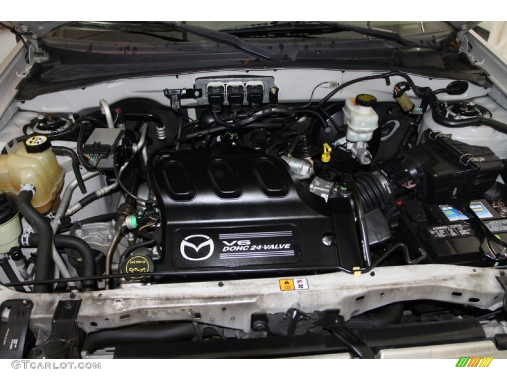 2005 Tribute s 4WD - Platinum Metallic / Dark Flint Gray photo #44