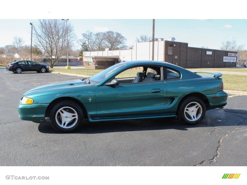Pacific Green Metallic 1998 Ford Mustang V6 Coupe Exterior Photo #79303889
