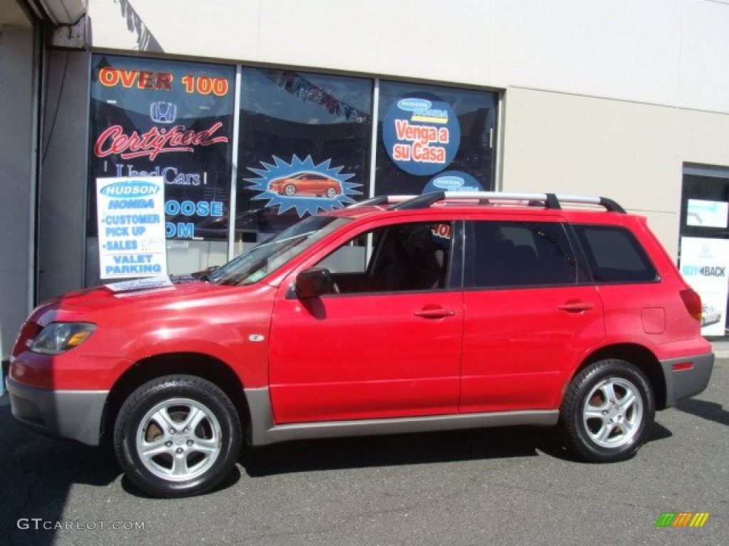 2003 Outlander LS - Phoenix Red / Charcoal photo #3