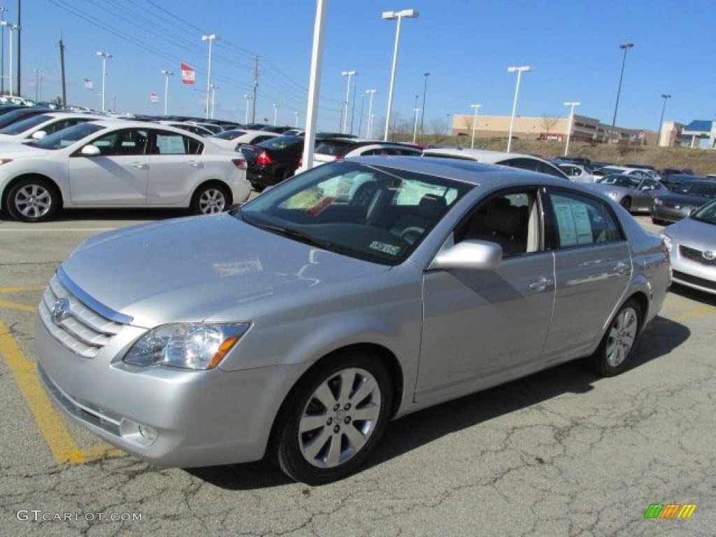 Titanium Metallic 2006 Toyota Avalon XLS Exterior Photo #79311317