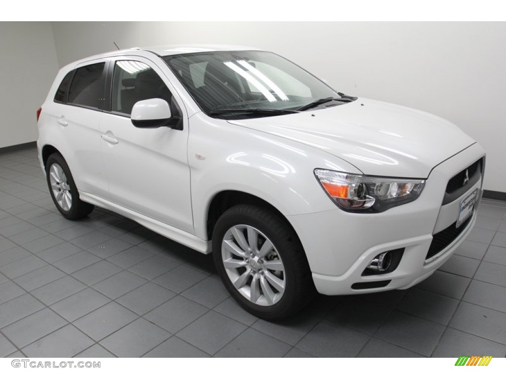 Diamond White Pearl 2011 Mitsubishi Outlander Sport SE 4WD Exterior Photo #79313565