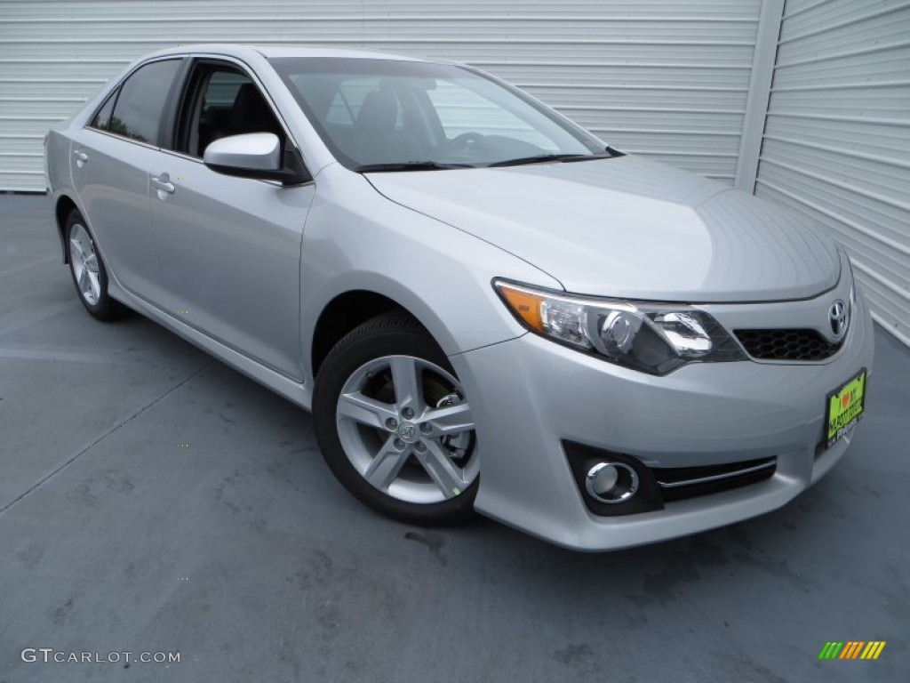 2013 Camry SE - Classic Silver Metallic / Black/Ash photo #2
