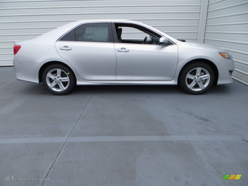 2013 Camry SE - Classic Silver Metallic / Black/Ash photo #3