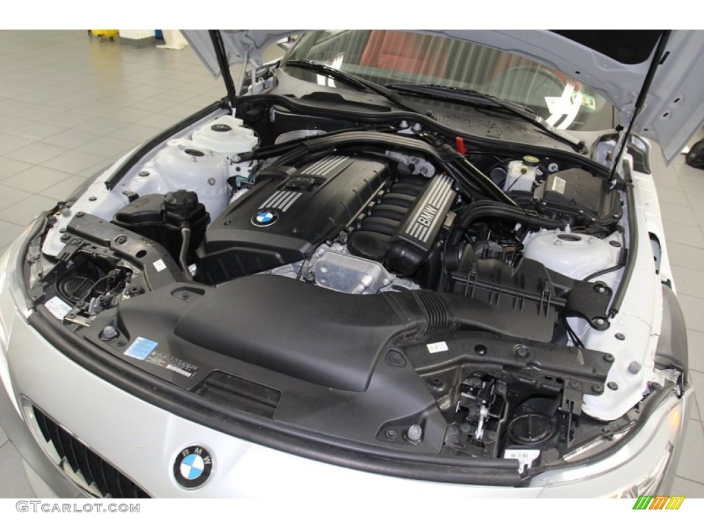 2010 BMW Z4 sDrive30i Roadster Engine Photos