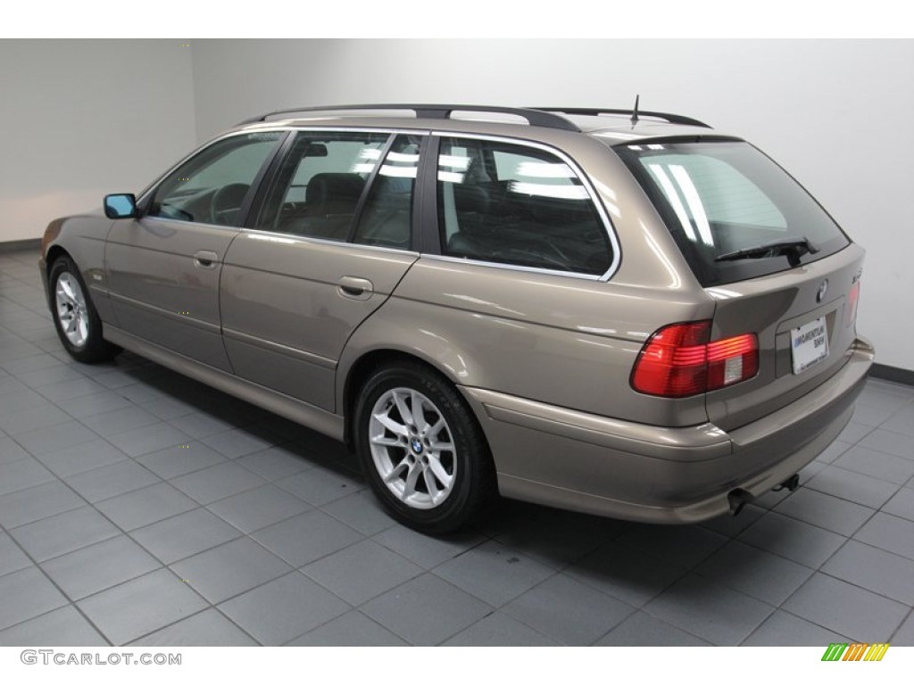 2003 5 Series 525i Sport Wagon - Kalahari Beige Metallic / Black photo #5