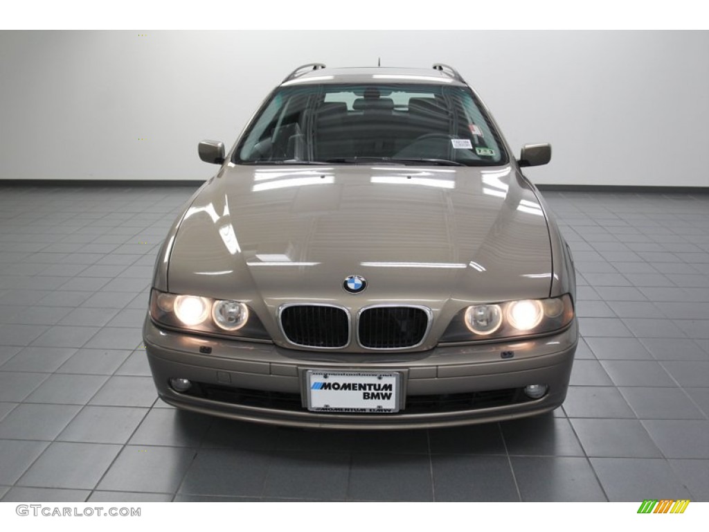 2003 5 Series 525i Sport Wagon - Kalahari Beige Metallic / Black photo #6