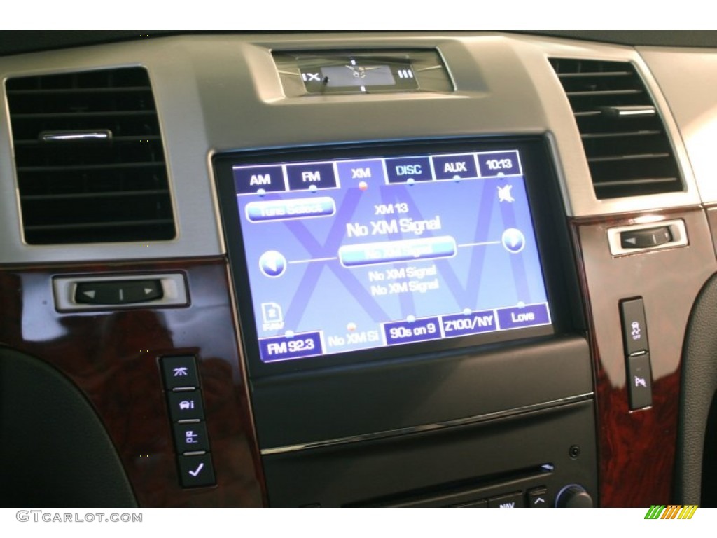 2013 Escalade Luxury AWD - Silver Coast Metallic / Ebony photo #16