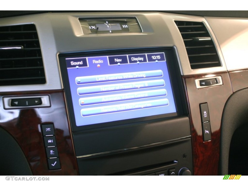 2013 Escalade Luxury AWD - Silver Coast Metallic / Ebony photo #21