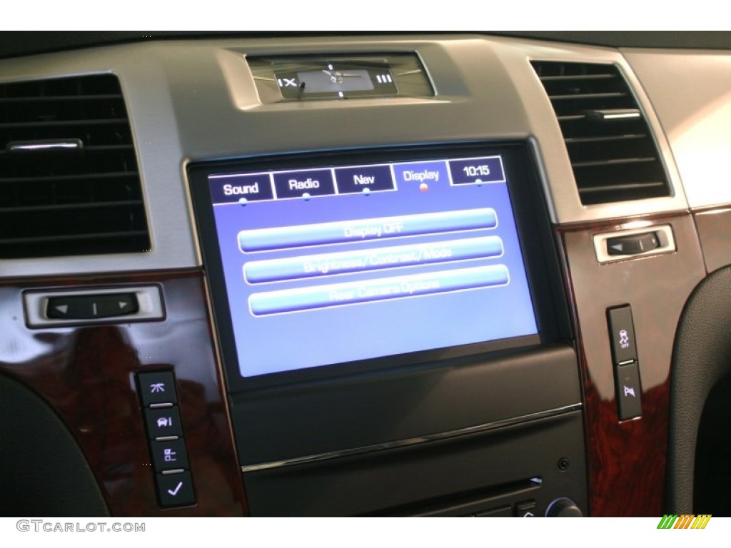 2013 Escalade Luxury AWD - Silver Coast Metallic / Ebony photo #23