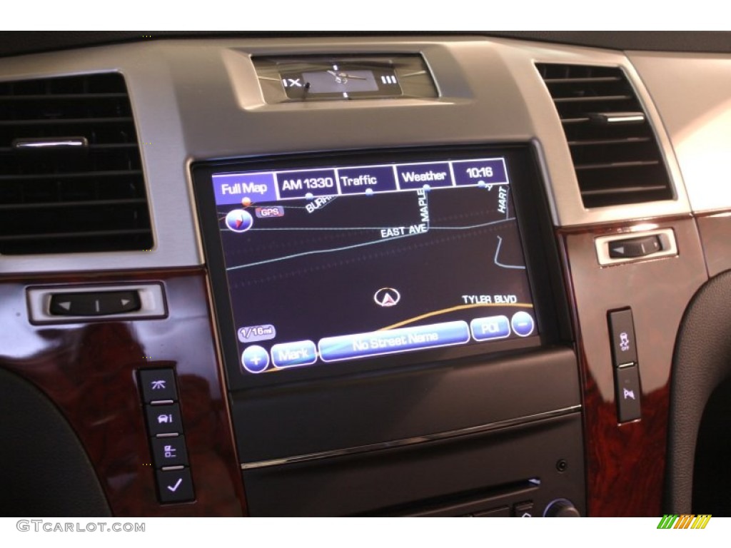 2013 Escalade Luxury AWD - Silver Coast Metallic / Ebony photo #25