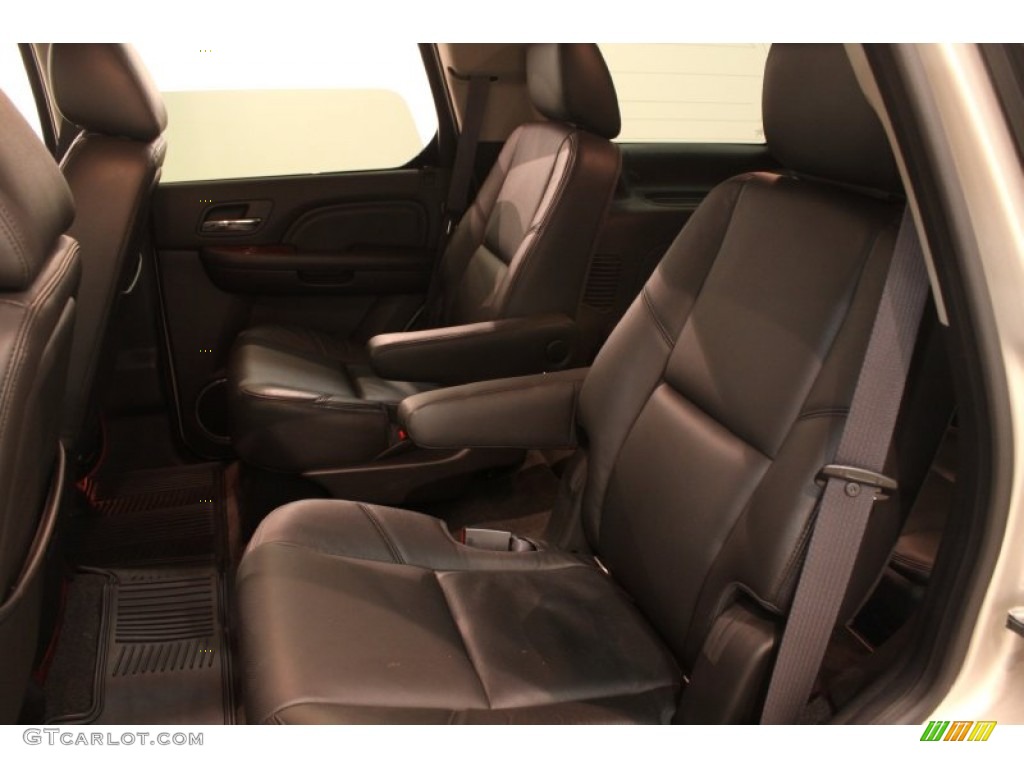 2013 Escalade Luxury AWD - Silver Coast Metallic / Ebony photo #31