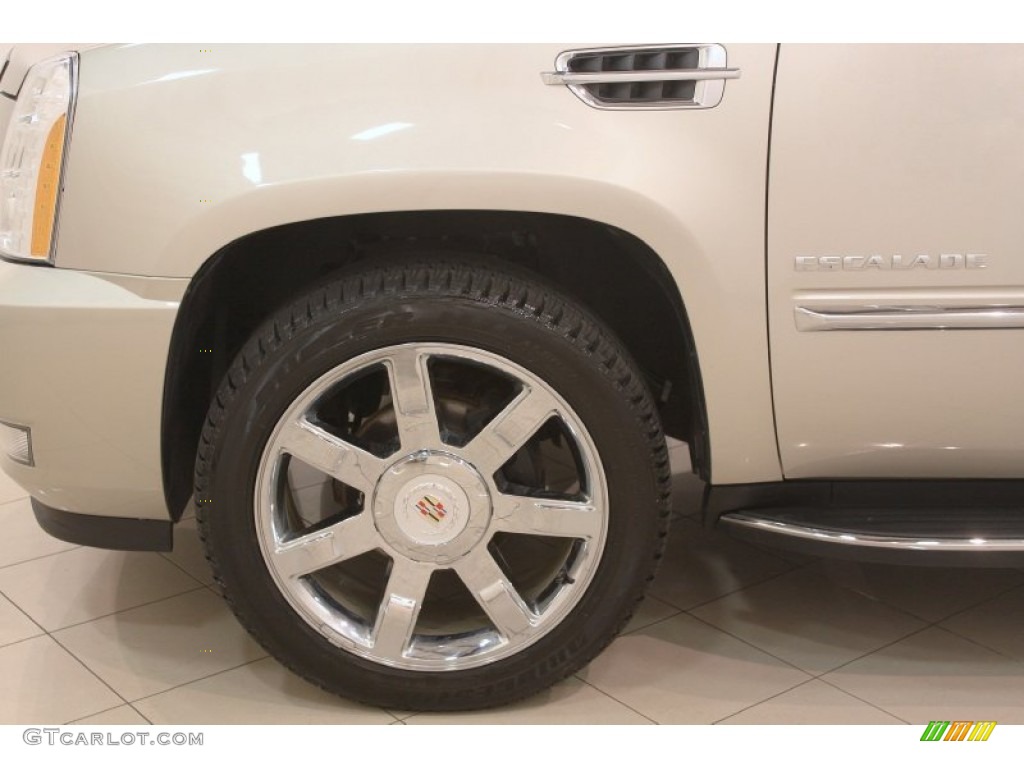 2013 Escalade Luxury AWD - Silver Coast Metallic / Ebony photo #38