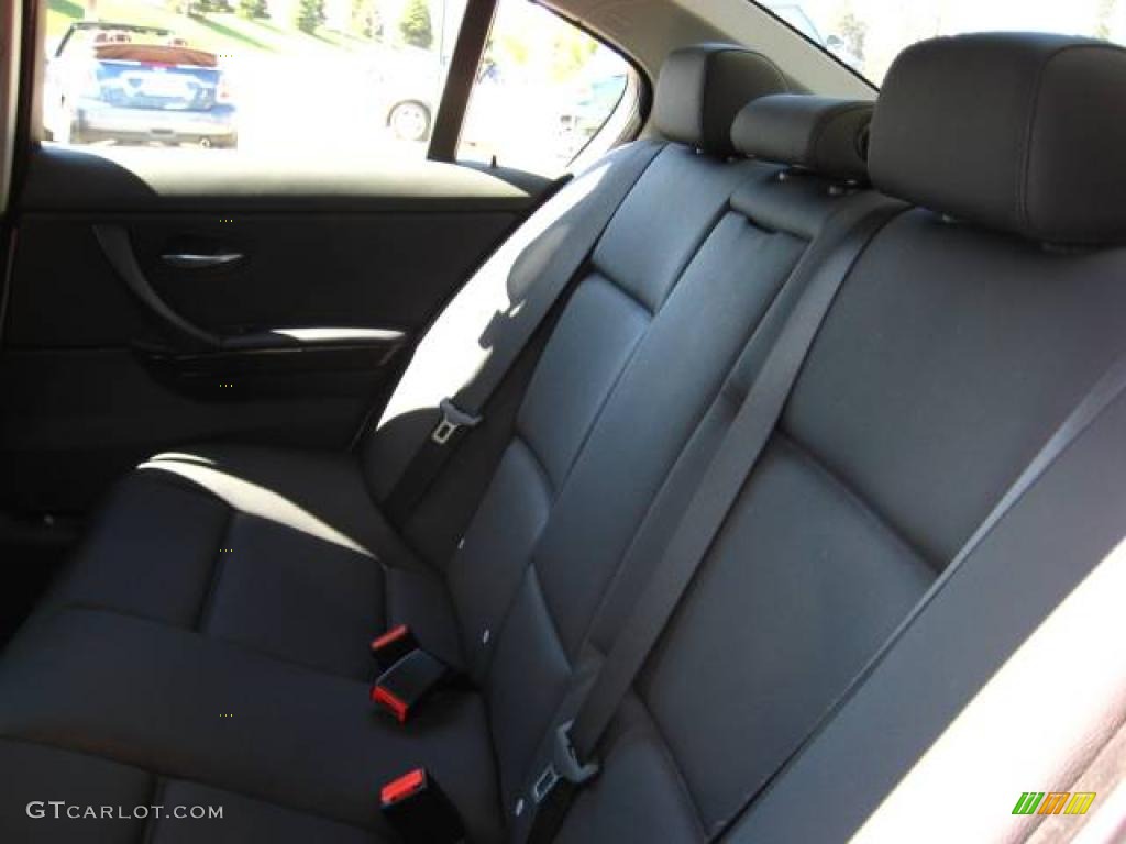 2006 3 Series 325i Sedan - Titanium Silver Metallic / Black photo #16