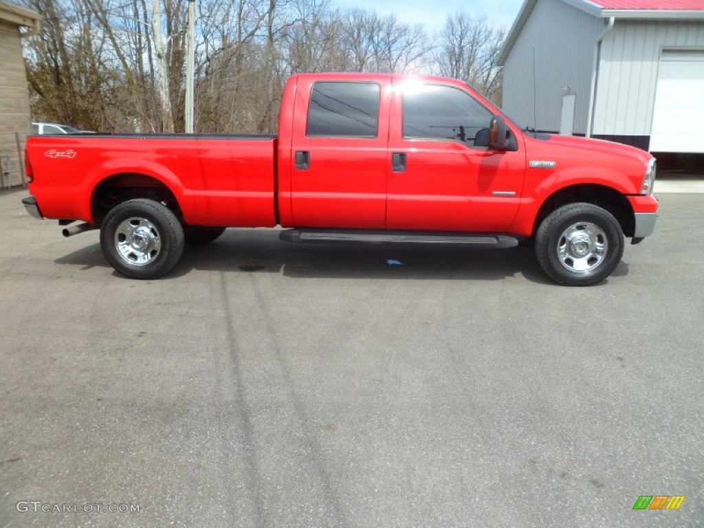 2006 F350 Super Duty XLT Crew Cab 4x4 - Red Clearcoat / Dark Flint photo #2