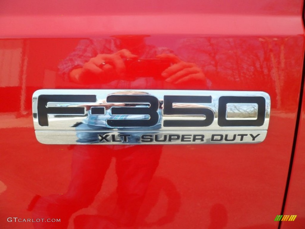 2006 F350 Super Duty XLT Crew Cab 4x4 - Red Clearcoat / Dark Flint photo #10
