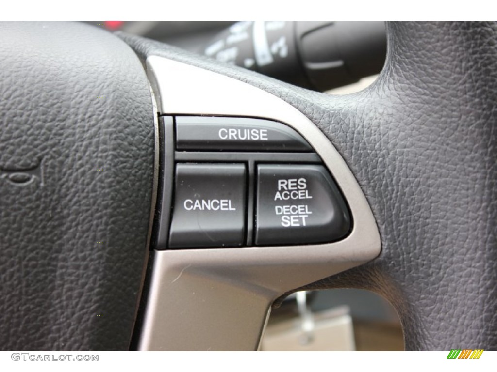 2009 Honda Accord LX-P Sedan Controls Photo #79323902
