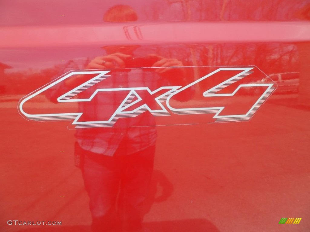 2006 F350 Super Duty XLT Crew Cab 4x4 - Red Clearcoat / Dark Flint photo #15