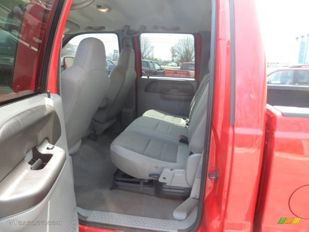 2006 F350 Super Duty XLT Crew Cab 4x4 - Red Clearcoat / Dark Flint photo #23
