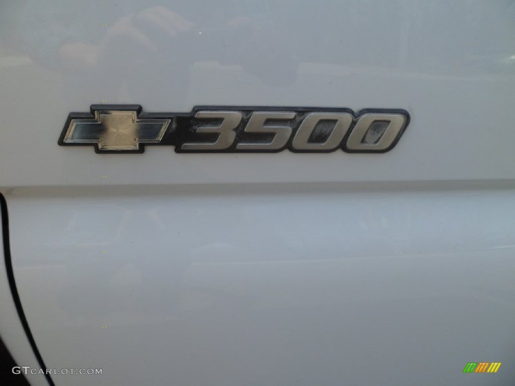 2005 Silverado 3500 Regular Cab 4x4 Chassis - Summit White / Dark Charcoal photo #12