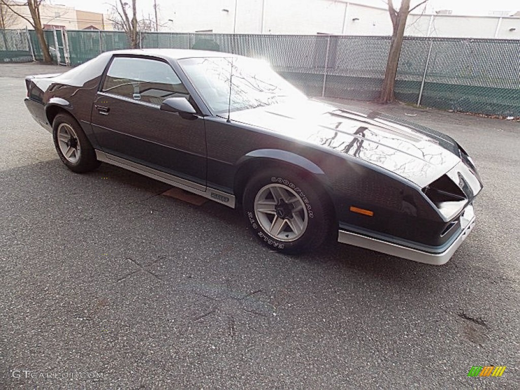 1982 Camaro Z28 Coupe - Dark Blue / Silver/Gray photo #8