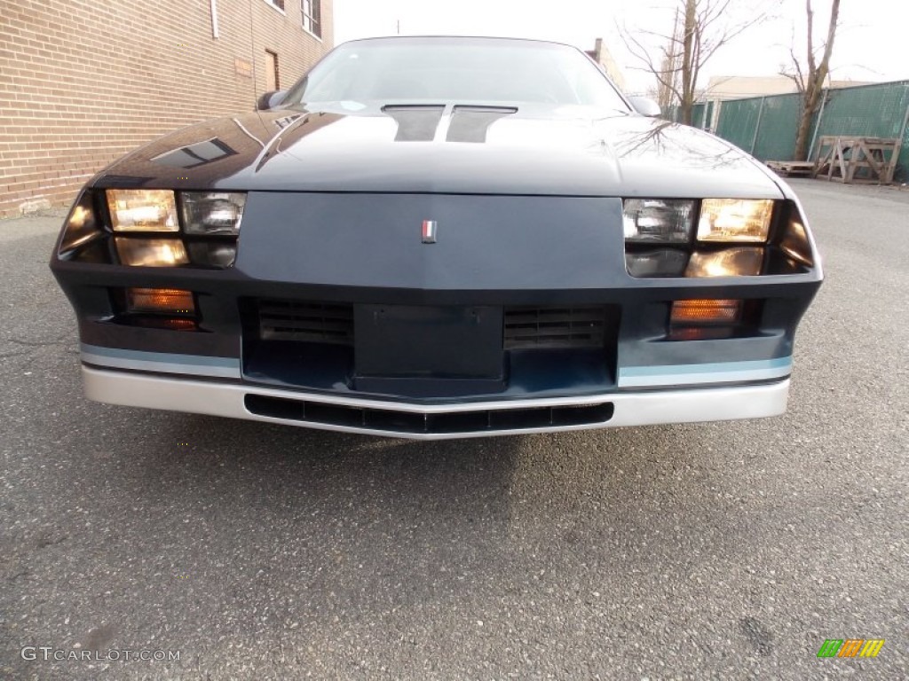 1982 Camaro Z28 Coupe - Dark Blue / Silver/Gray photo #14