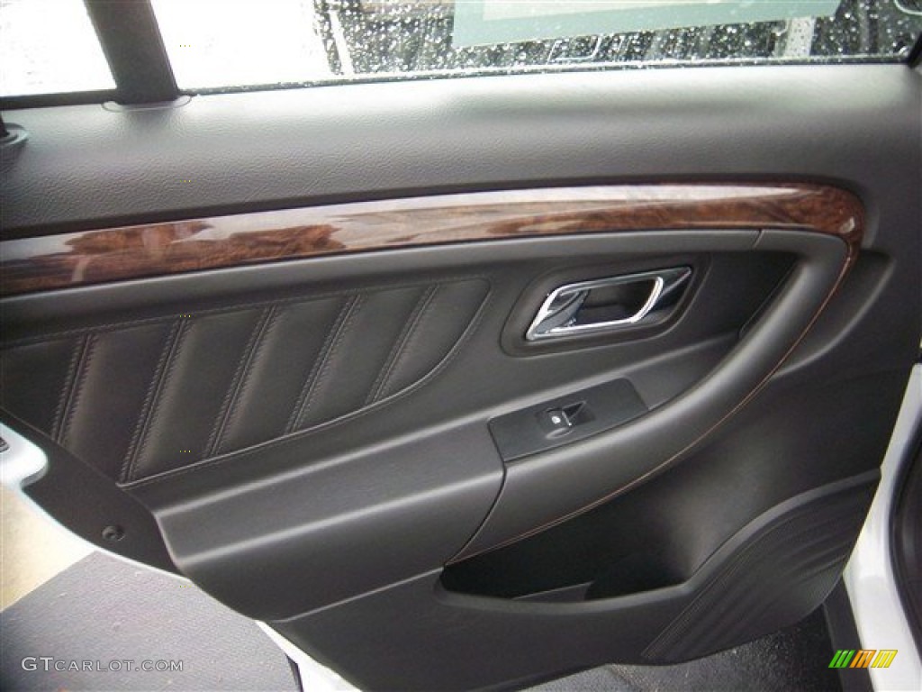 2013 Taurus Limited - White Platinum Tri-Coat / Charcoal Black photo #14