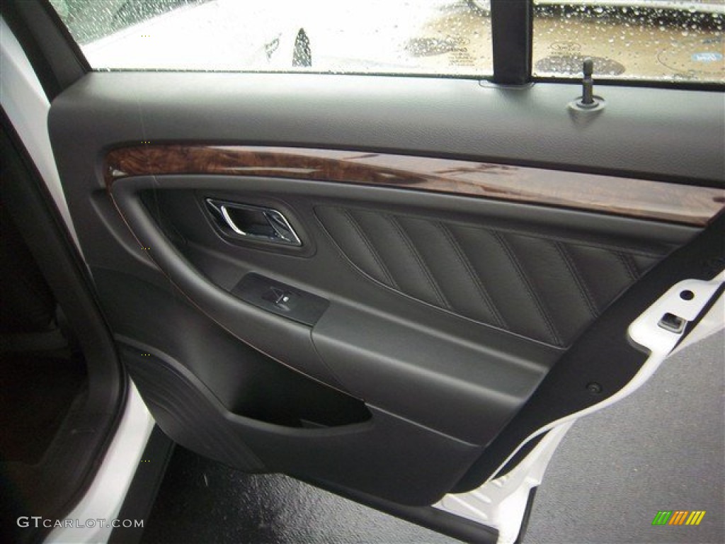 2013 Taurus Limited - White Platinum Tri-Coat / Charcoal Black photo #16
