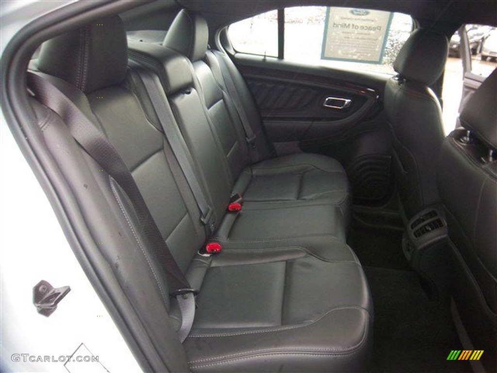 2013 Taurus Limited - White Platinum Tri-Coat / Charcoal Black photo #17