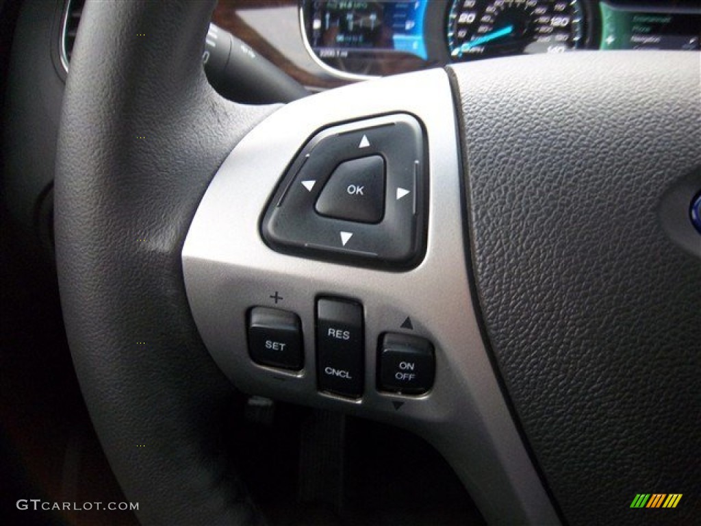 2013 Taurus Limited - White Platinum Tri-Coat / Charcoal Black photo #23